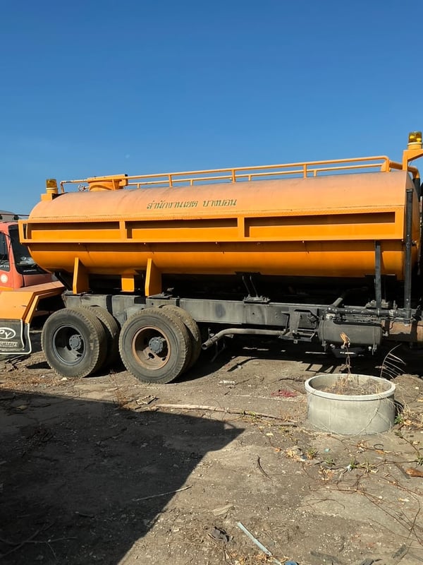 ถังนำ้สแตนเลส 15000 ลิตร โทร 0868449044