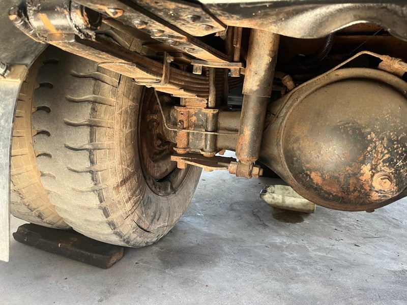 ISUZU FTR 195แรงม้า รถบรรทุก 6ล้อ ดั้มพ์ ปี2001 ISUZU FTR 195แรงม้า รถบรรทุก 6ล้อ ดั้มพ์ ปี2001