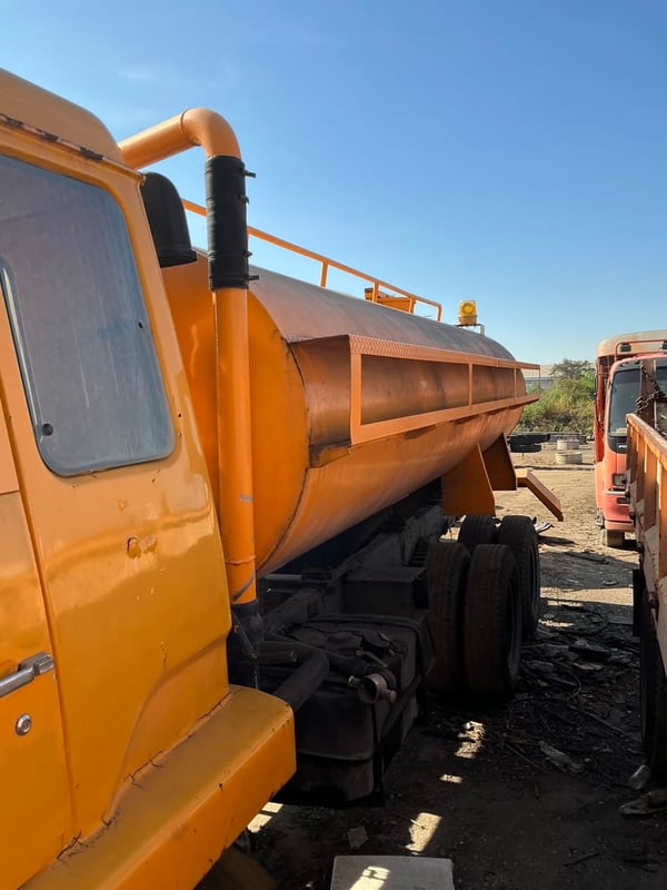 ถังนำ้สแตนเลส 15000 ลิตร โทร 0868449044