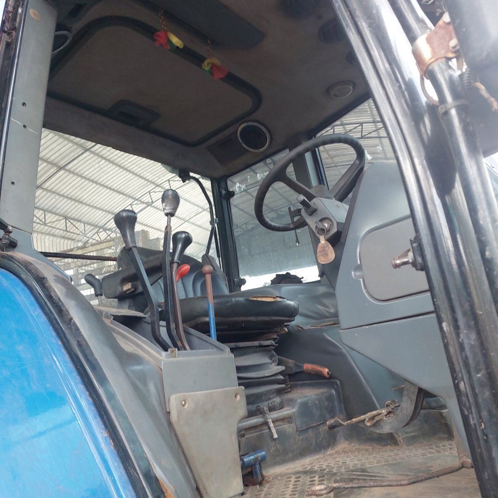 ขาย 8240 พร้อมดันหน้า ราคา 480,000 บาท โทร 0822134217 ขาย 8240 พร้อมดันหน้า ราคา 480,000 บาท โทร 0822134217