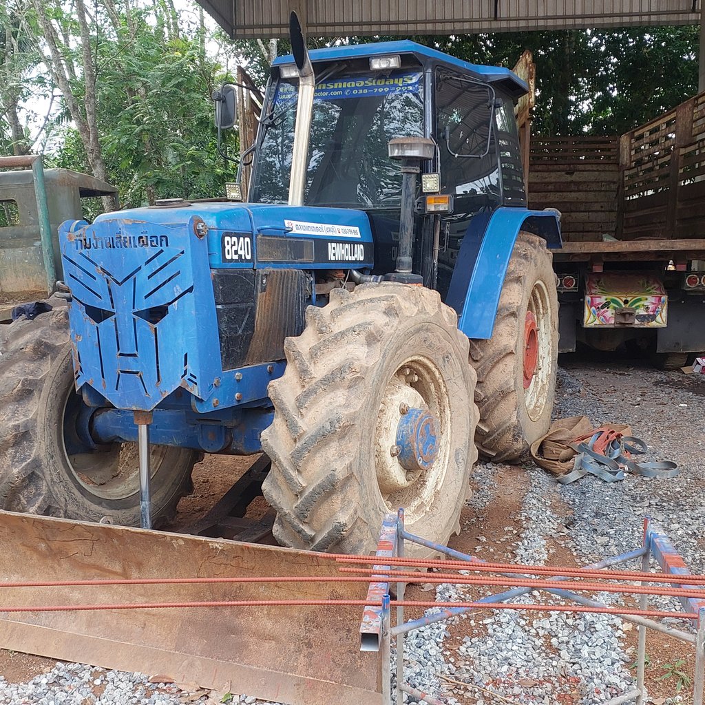 ขาย 8240 พร้อมดันหน้า ราคา 480,000 บาท โทร 0822134217 ขาย 8240 พร้อมดันหน้า ราคา 480,000 บาท โทร 0822134217