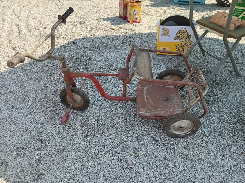 สามล้อถีบโบราณ BISHITA งานเหล็ก ตามสภาพนะครับ โชว์ สะสม ตกแต่งบ้าน ตกแต่งร้าน  วินเทจสวยคลาสสิค