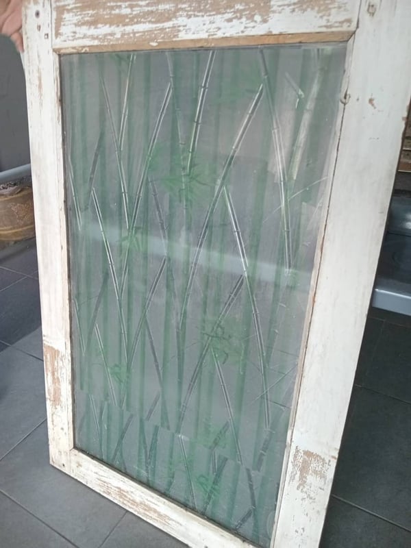 ปรับราคาขายเหมาด่วนๆ บานหน้าต่างไม้สัก ขนาด 70×110ซม.มือสองสภาพสมบูรณ์พร้อมใช้งาน 5บาน