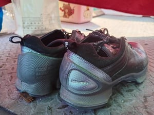 รองเท้าผ้าใบผู้ชาย ECCO Biom C Low หนังแท้นุ่มๆสีดำ มือสองนะคะสภาพดี ไซส์ 40EU