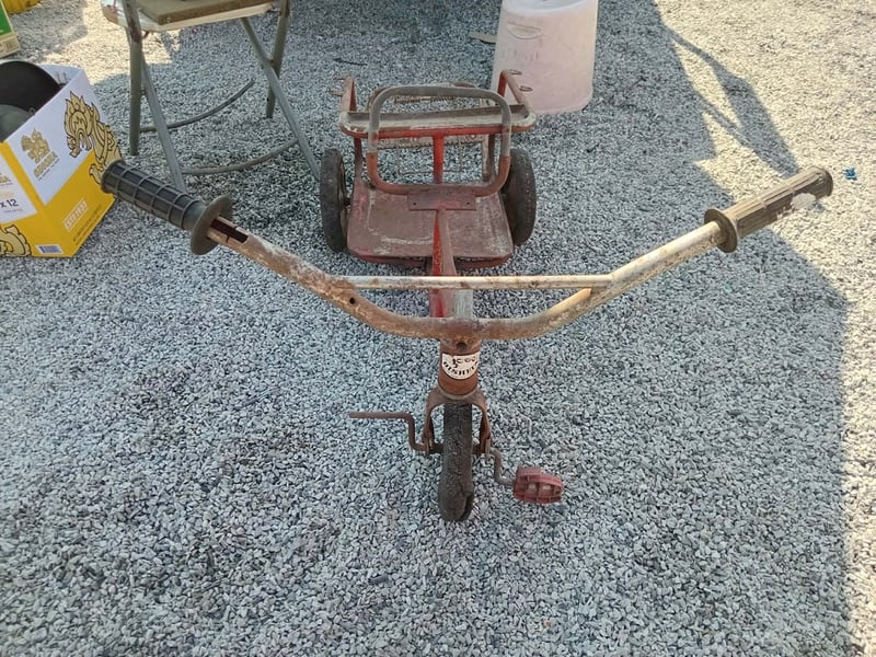 สามล้อถีบโบราณ BISHITA งานเหล็ก ตามสภาพนะครับ โชว์ สะสม ตกแต่งบ้าน ตกแต่งร้าน  วินเทจสวยคลาสสิค