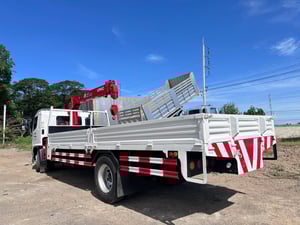 ขายรถหกล้อติดเครน 3.7ตัน ปี56 รถสวย สภาพพร้อมใช้งาน