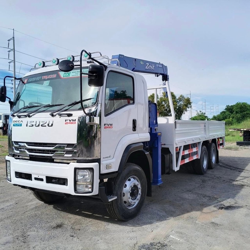 ISUZU FVM 240แรงม้า รถบรรทุก 10ล้อ กระบะเหล็กติดเครน ปี2022 ISUZU FVM 240แรงม้า รถบรรทุก 10ล้อ กระบะเหล็กติดเครน ปี2022