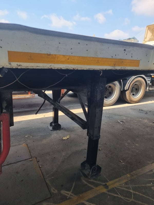 ขายหางพื้นเรียบRCT 12เมตร พร้อมใช้งาน ภาษีเต็ม