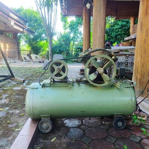 ปั๊มลมสายพาน swan  85 ลิตร 1แรง