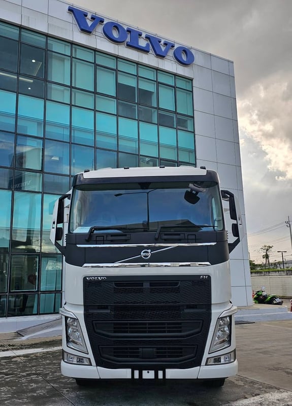 ขายรถบรรทุกหัวลาก FH 440 แรง ปี 2563 สภาพสวยมาก