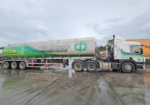 ขายหัวลาก SCANIA P410 + หางแท็งก์ FOCAL TANKER ปี 2559 ขายหัวลาก SCANIA P410 + หางแท็งก์ FOCAL TANKER ปี 2559