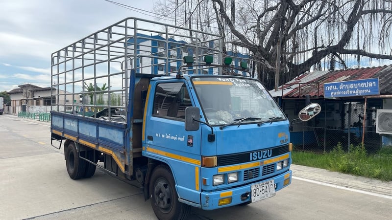 NKR 110  เเรงม้า พร้อมใช้งาน