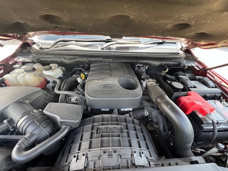 ขายครับรถ (Ford Everest)2.2ขับ2 ดีเซลสภาพสวยเจ้าของขายเองครับ