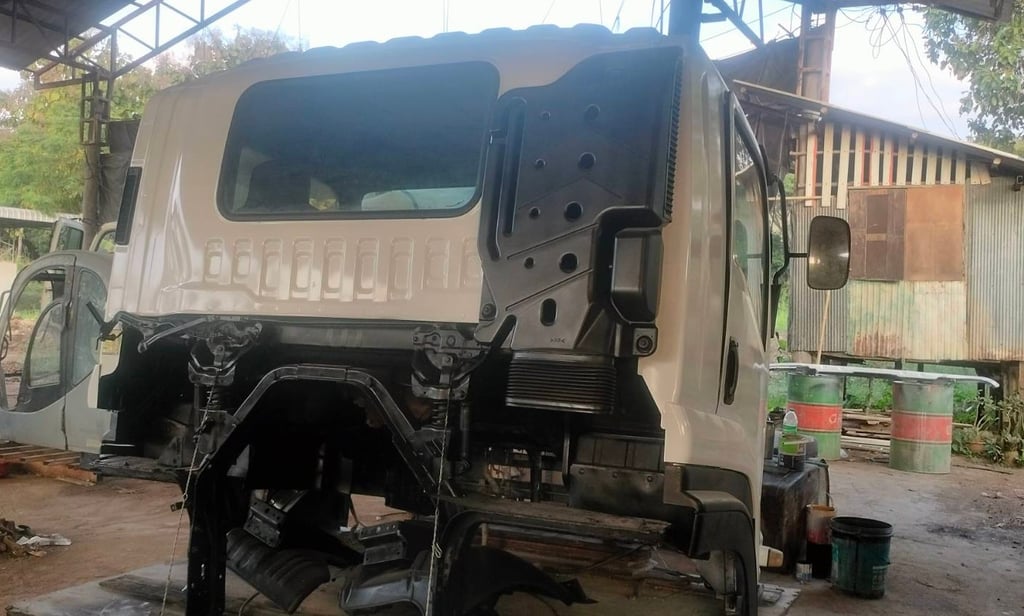 177,000 Uาท 💢 #หัวเก๋ง #หัวเก๋งรถบรรทุก #หัวเก๋งหัวใหญ่ รุ่นใหม่ FROM #JAPAN CABIN #ISUZU #ISUZU360 #GXZ360 #FXZ360 #FXZ77M #FXZ77PM #GIGA #กิก้า #ไจก้า 3ใบปัด 177,000 Uาท 💢 #หัวเก๋ง #หัวเก๋งรถบรรทุก #หัวเก๋งหัวใหญ่ รุ่นใหม่ FROM #JAPAN CABIN #ISUZU #ISUZU360 #GXZ360 #FXZ360 #FXZ77M #FXZ77PM #GIGA #กิก้า #ไจก้า 3ใบปัด