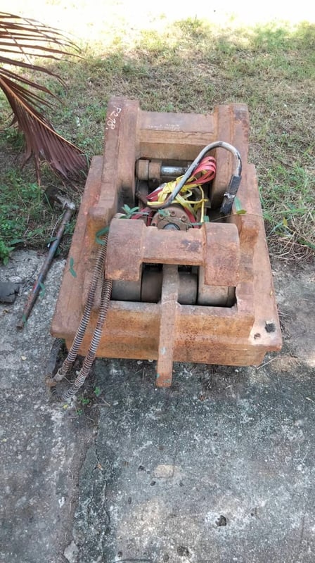 ลดกระหน่ำ  9,900 Uาท !! FROM JAPAN เก่าญี่ปุ่นแท้💥  #ตัวเปลี่ยนบุ๊งกี๋ #ตัวปลดบุ๊งกี๋เร็ว   ขนาด 20-30ตัน