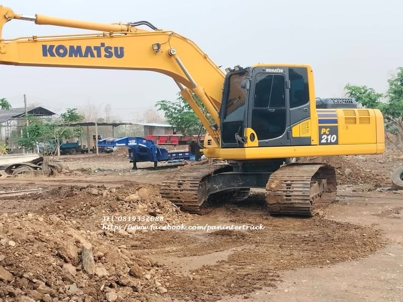 Sาคาเพียง 1,999,000  Uาท มีเล่มทะเบียนพร้อมชุดโอน  #รถขุดโคมัสสุ #KOMATSU #PC210 - #รุ่น10MO 