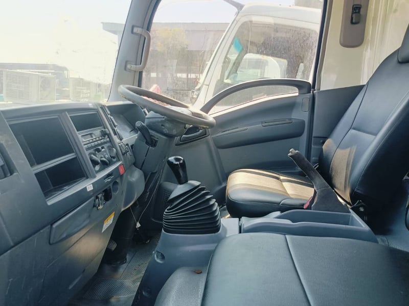 #หัวเก๋ง #หัวเก๋งโรโบคอป #NPR รถบรรทุกไซค์  #6ล้อกลาง CABIN #ISUZU #NPR85 #NPR150 #เอ็นพีอาร์ 