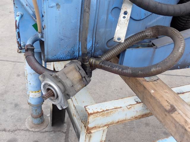 99,000 Uาท ลดสูงสุด  🎉   #เครน4ปลอก3ชัก  สินค้าเก่านอก #ทาดาโน่  ขนาด 2ตัน TRUCK MOUNTED #CRANE  #TADANO  #TM #ZF234