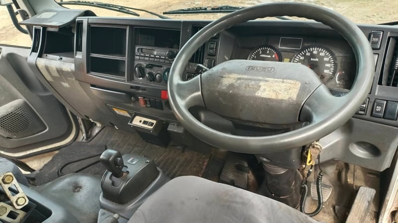 69,000 Uาท 💢 #หัวเก๋ง #หัวเก๋งรถบรรทุก FROM #JAPAN CABIN #ISUZU : #NKR #NLR85 #NMR85 #NQR #NHR85 #NLR130