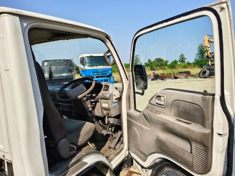 52,000 Uาท 😘 SALE FROM #JAPAN ISUZU NKR #หัวเก๋ง #หัวเก๋งรถบรรทุก รถบรรทุกไซค์ #4ล้อใหญ่ #6ล้อเล็ก 52,000 Uาท 😘 SALE FROM #JAPAN ISUZU NKR #หัวเก๋ง #หัวเก๋งรถบรรทุก รถบรรทุกไซค์ #4ล้อใหญ่ #6ล้อเล็ก