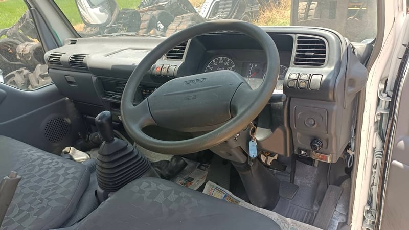 52,000 Uาท FROM JAPAN งานนำเข้า #หัวเก๋ง #หัวเก๋งรถบรรทุก ไซค์ 4ล้อใหญ่ ,6ล้อเล็ก เกียร์ธรรมดา