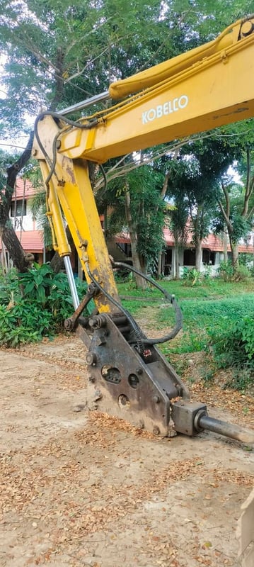 ลดสูงสุด 333,000 บาท💢🎉 รถขุดพร้อม #หัวกระแทก #หัวเจาะKOBELCO #SK04