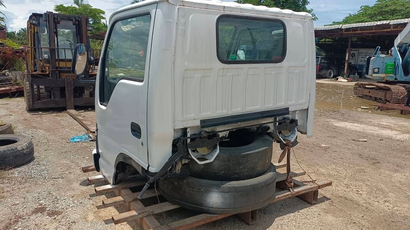 52,000 Uาท FROM JAPAN งานนำเข้า #หัวเก๋ง #หัวเก๋งรถบรรทุก ไซค์ 4ล้อใหญ่ ,6ล้อเล็ก เกียร์ธรรมดา