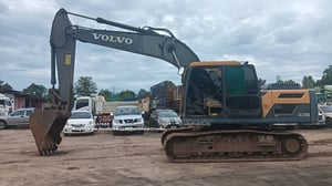 788,000 Uาท #รถขุดใหญ่  #มีเล่มทะเบียน มีบริการจัดส่ง #รถขุด  #รถขุดวอลโว่ #รถขุดVOLVO #VOLVO #EC210D 💥 #  ขนาด20ตัน รุ่นใหม่