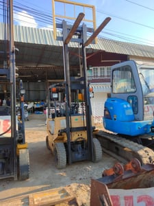 89,000 Uาท  #รถยกทีซีเอ็ม  #โฟรคลิฟท์ #FORKLIFT #TCM FG10N16