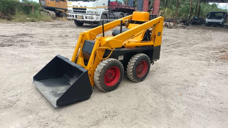 66,000 Uาท FROM JAPAN #รถตักเล็ก #บ๊อบแคท #BOBCAT 310 #รถตัก #รถตักล้อยาง เก่าญี่ปุ่น 