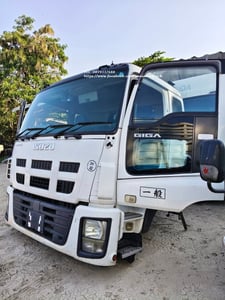 CABIN #ISUZU #ISUZU360 #GXZ360 #FXZ360 #FXZ77M #FXZ77PM #GIGA #กิก้า #ไจก้า 3ใบปัด CABIN #ISUZU #ISUZU360 #GXZ360 #FXZ360 #FXZ77M #FXZ77PM #GIGA #กิก้า #ไจก้า 3ใบปัด