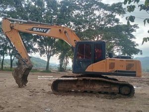 888,000 Uาท 💥 มีเล่มทะเบียน พร้อมใช้งาน #รถขุดซานี่  #รถขุดใหญ่  รถปี60 💥HYD. EXCAVATOR  #SANY #SY215C