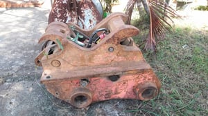 ลดกระหน่ำ  9,900 Uาท !! FROM JAPAN เก่าญี่ปุ่นแท้💥  #ตัวเปลี่ยนบุ๊งกี๋ #ตัวปลดบุ๊งกี๋เร็ว   ขนาด 20-30ตัน