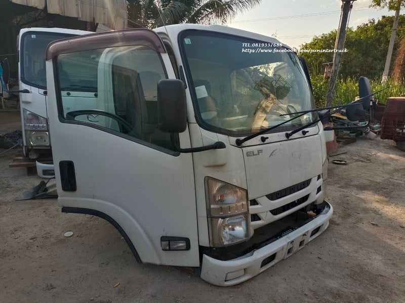 CABIN #ISUZU : #NKR #NLR85 #NMR85 #NQR #NHR85 #NLR130 (สีขาว) #โรโบคอป เล็ก #อิซูสุ