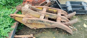 Sาคาเพียง 35,000 บาท🎉#ตัวคีบ  #ตัวคีบปากหนีบไม้  แบบธรรมดา แบบกรรไกร สีเหลือง