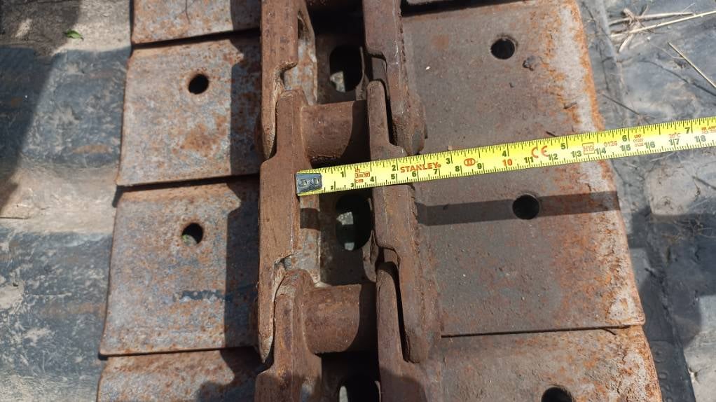 SALE FROM JAPAN #TRACK SHOE5 (คู่ละ) 15,500  Uาท #โซ่พร้อมแผ่นแทรค #แทรครถขุด