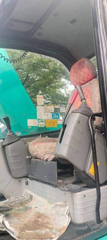 #มหกรรมลดล้างสต๊อก  650,000 บาท 🎉 HYD. EXCAVATOR #KOBELCO #SK135SR -1ES #YY04 👍 รถขุด โกเบ 12ตัน