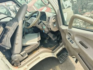 75,000 บาท FROM JAPAN #หัวเก๋ง หัวเก๋งรถบรรทุก มีชุดช่วงล่าง #ฮีโน่  #ดูโทร่  #ไดน่า  #โตโยต้า 