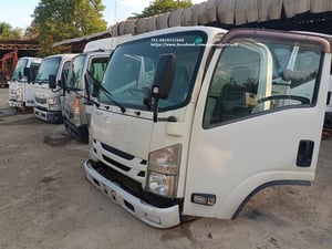 CABIN #ISUZU : #NKR #NLR85 #NMR85 #NQR #NHR85 #NLR130 (สีขาว) #โรโบคอป เล็ก #อิซูสุ