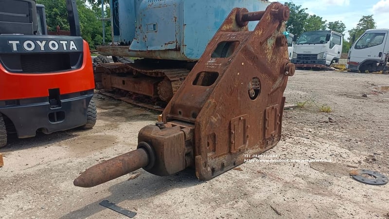 122,000 Uาท #หัวกระแทก #หัวเจาะ #BREAKER #NPK สำหรับใส่รถขุด ไซค์ PC200 PC220 122,000 Uาท #หัวกระแทก #หัวเจาะ #BREAKER #NPK สำหรับใส่รถขุด ไซค์ PC200 PC220