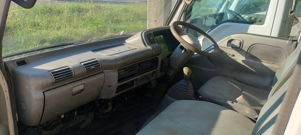 55,500 Uาทเท่านั้น ISUZU NKR #หัวเก๋ง  #หัวเก๋งรถบรรทุก   ไซค์ 4ล้อใหญ่ 6ล้อเล็ก