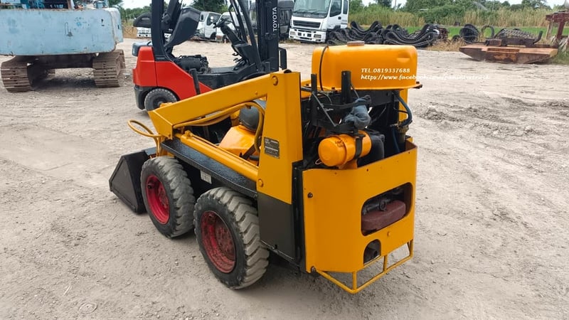 66,000 Uาท FROM JAPAN #รถตักเล็ก #บ๊อบแคท #BOBCAT 310 #รถตัก #รถตักล้อยาง เก่าญี่ปุ่น 