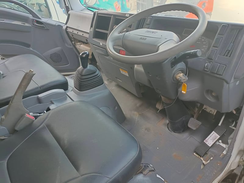 หัวเก๋ง #หัวเก๋งโรโบคอป #NPR รถบรรทุกไซค์  #6ล้อกลาง CABIN #ISUZU #NPR85 #NPR150 #เอ็นพีอาร์