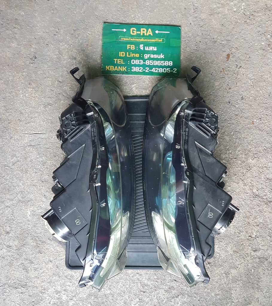 โคมไฟหน้า Honda odyssey rb1