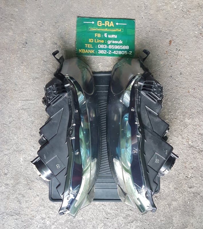 โคมไฟหน้า Honda odyssey rb1