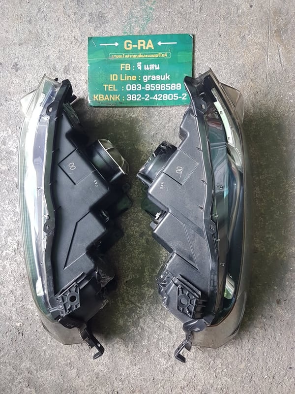 โคมไฟหน้า Honda odyssey rb1