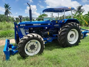 ขายรถไถฟอร์ด 6610 2 เพลา คาราโล่ เล่มทะเบียน ขายรถไถฟอร์ด 6610 2 เพลา คาราโล่ เล่มทะเบียน