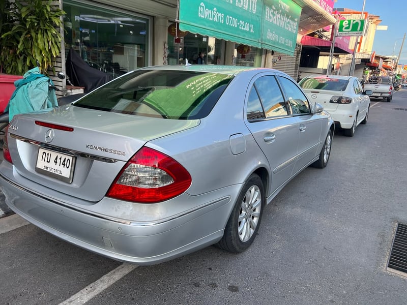 Benz e200 ปี2008