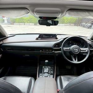Mazda CX-30 2.0 SP ปี 2021 สีเทา – ตัวท็อป ออฟชั่นแน่น ขับดีมาก Mazda CX-30 2.0 SP ปี 2021 สีเทา – ตัวท็อป ออฟชั่นแน่น ขับดีมาก