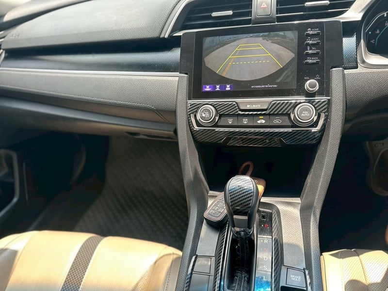  🚗 #HONDA CIVIC 1.8EL (FC) ปี2019 ⚪ สีเทา | เกียร์ออโต้ | เครื่องเบนซิน ✅ รถบ้านแท้ มือเดียวออกห้าง ✅ เข้าศูนย์ตลอด เช็กประวัติได้ ✅ ภายในสวย ภายนอกเนี๊ยบ ✅ มีวารันตีหลังการขาย  💸 ราคาเพียง 499,000 บาท